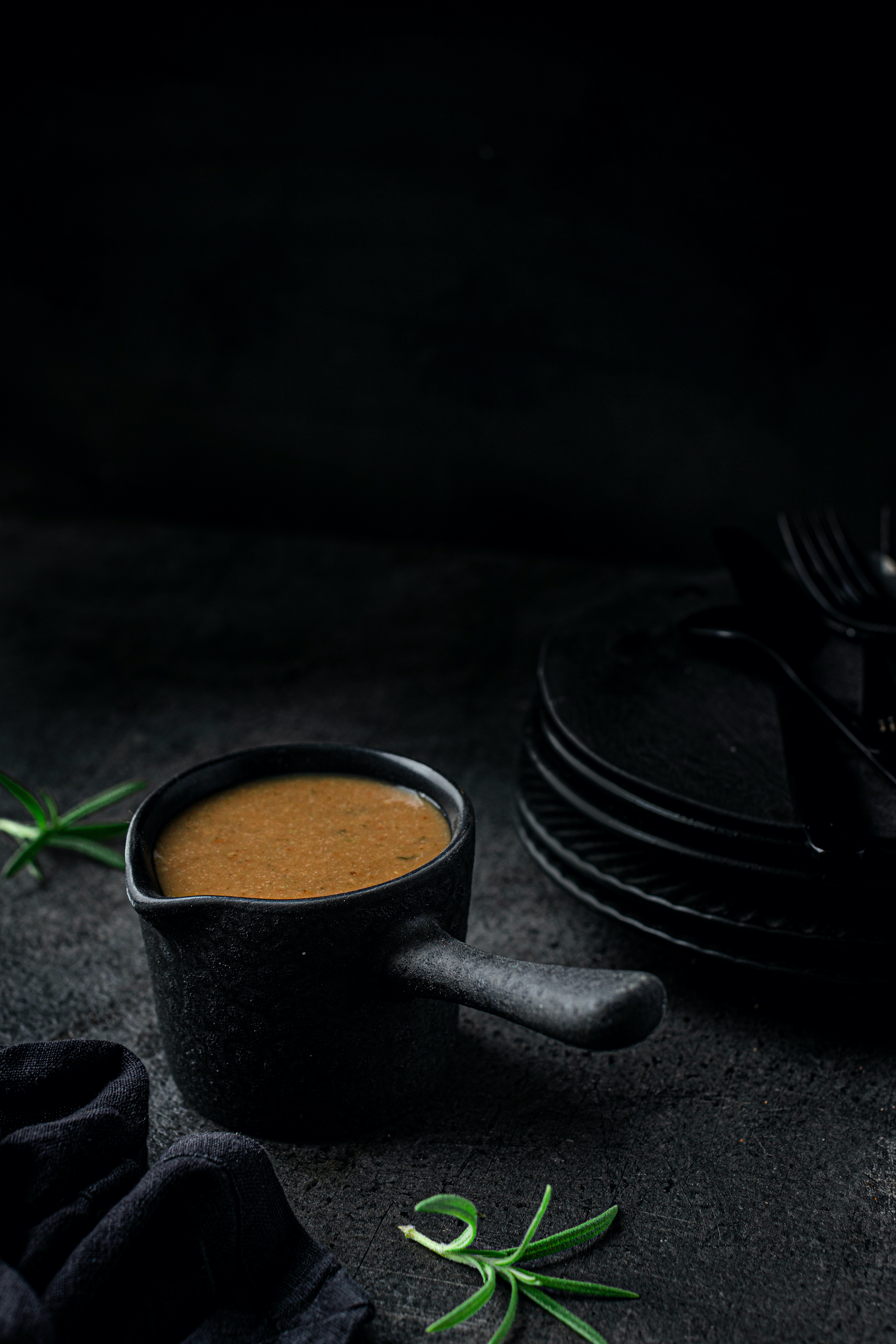 Slik lager du en grønn julemiddag! – hoytid brun saus liten square 1