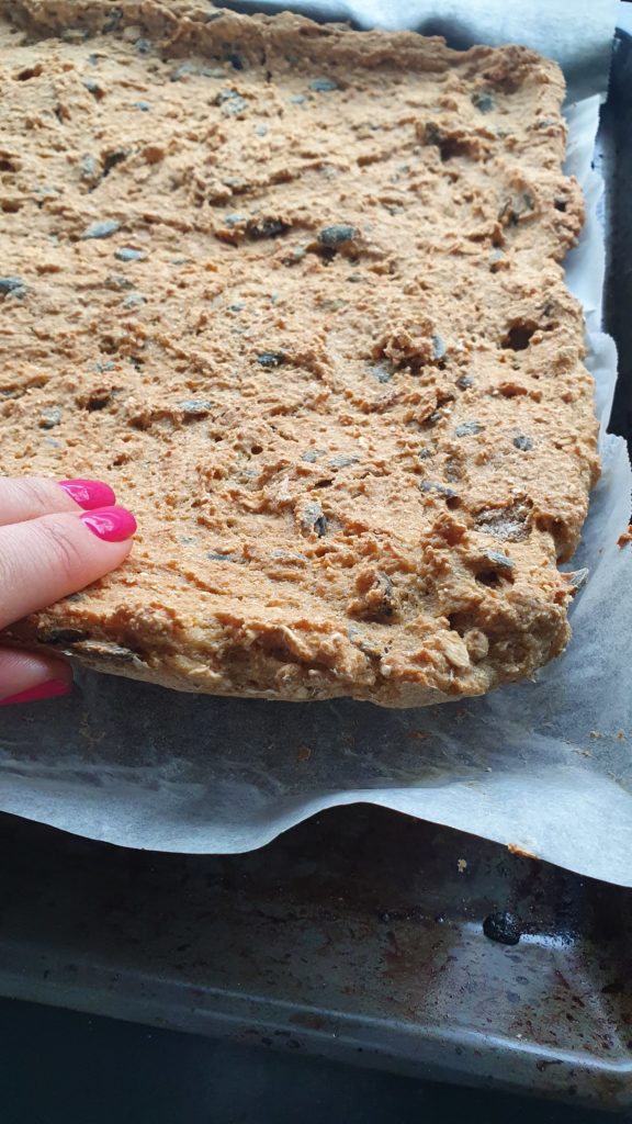 Superskive – saftig, glutenfritt, proteinrikt langpannebrød uten heving og elting! – nærbilde