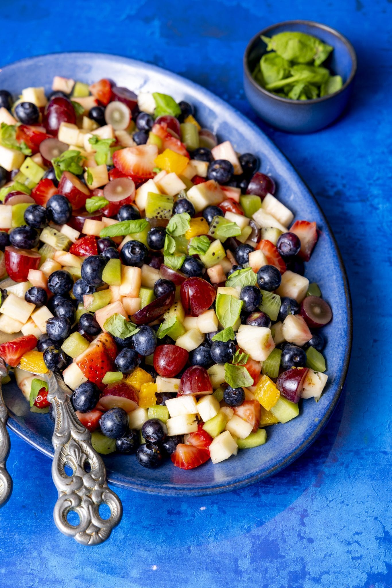 Fabelaktig fruktsalat fra 2 om gangen – fruktsalat hanne lene bokfoto portretter 30